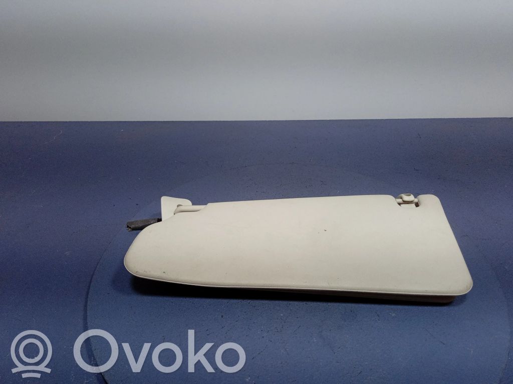Sun visor