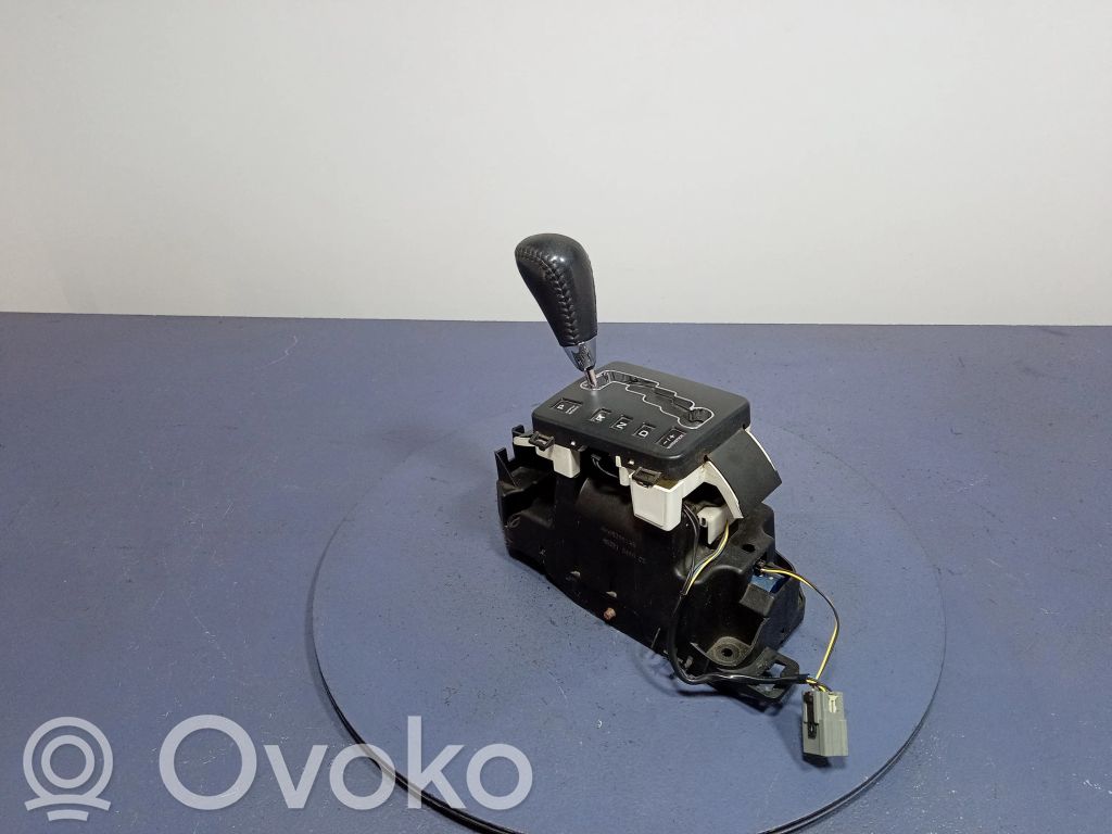 Gear shift rod
