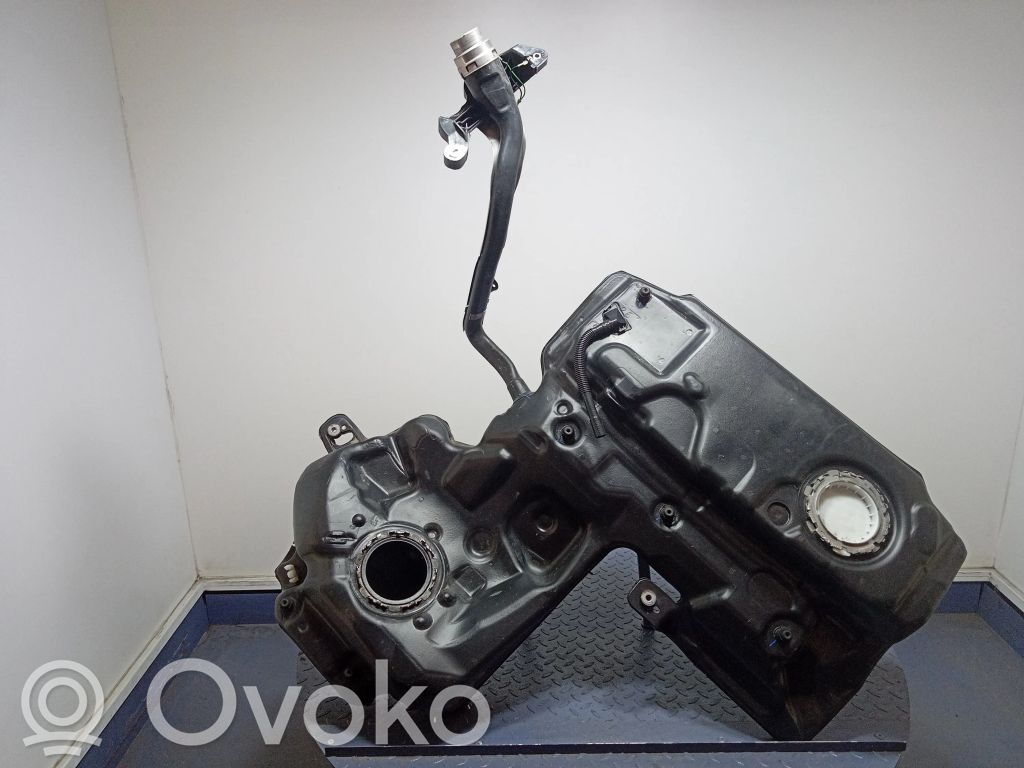 Audi A6 S6 C7 4G Polttoainesäiliö 