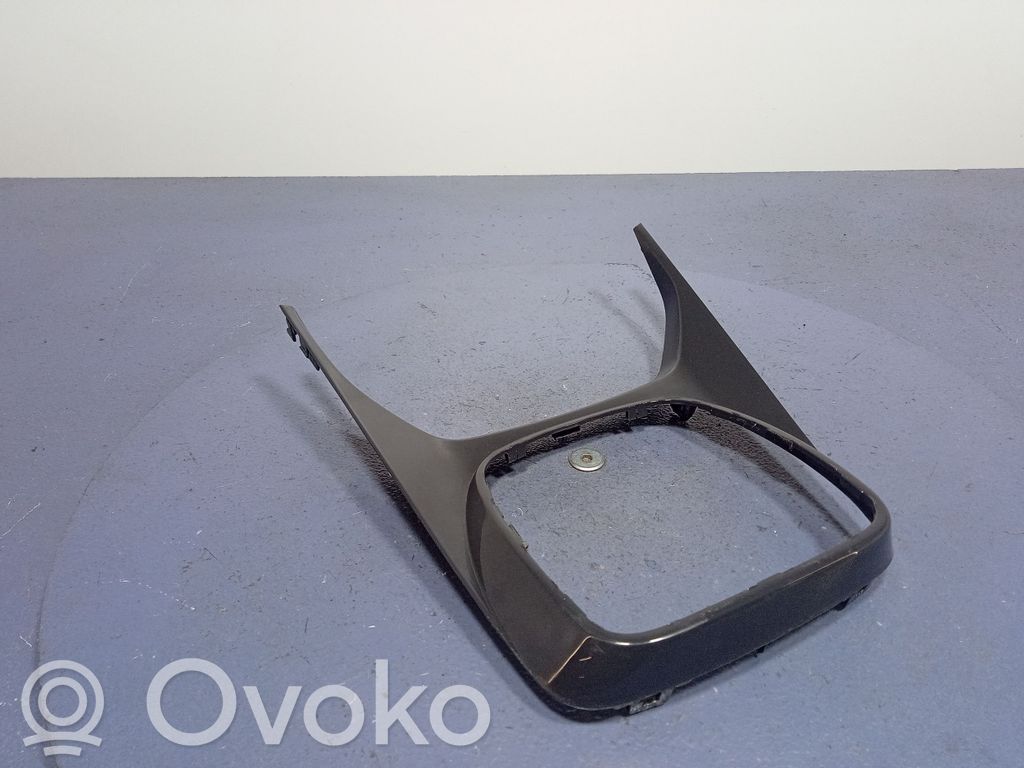 Ford Grand C-MAX Garniture de jupe latérale arrière 