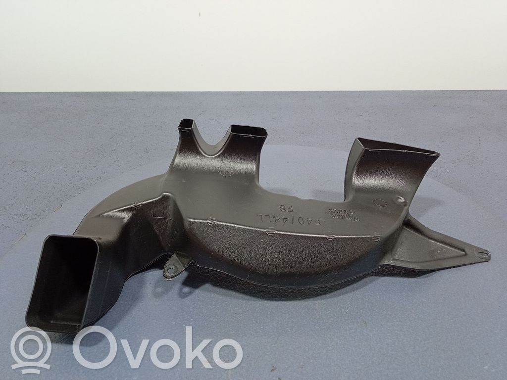 Intercooler air guide/duct channel   6823275,6823275