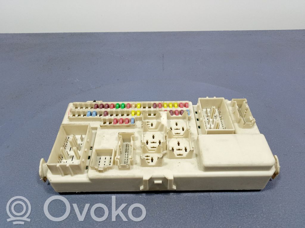 Juego de caja de fusibles