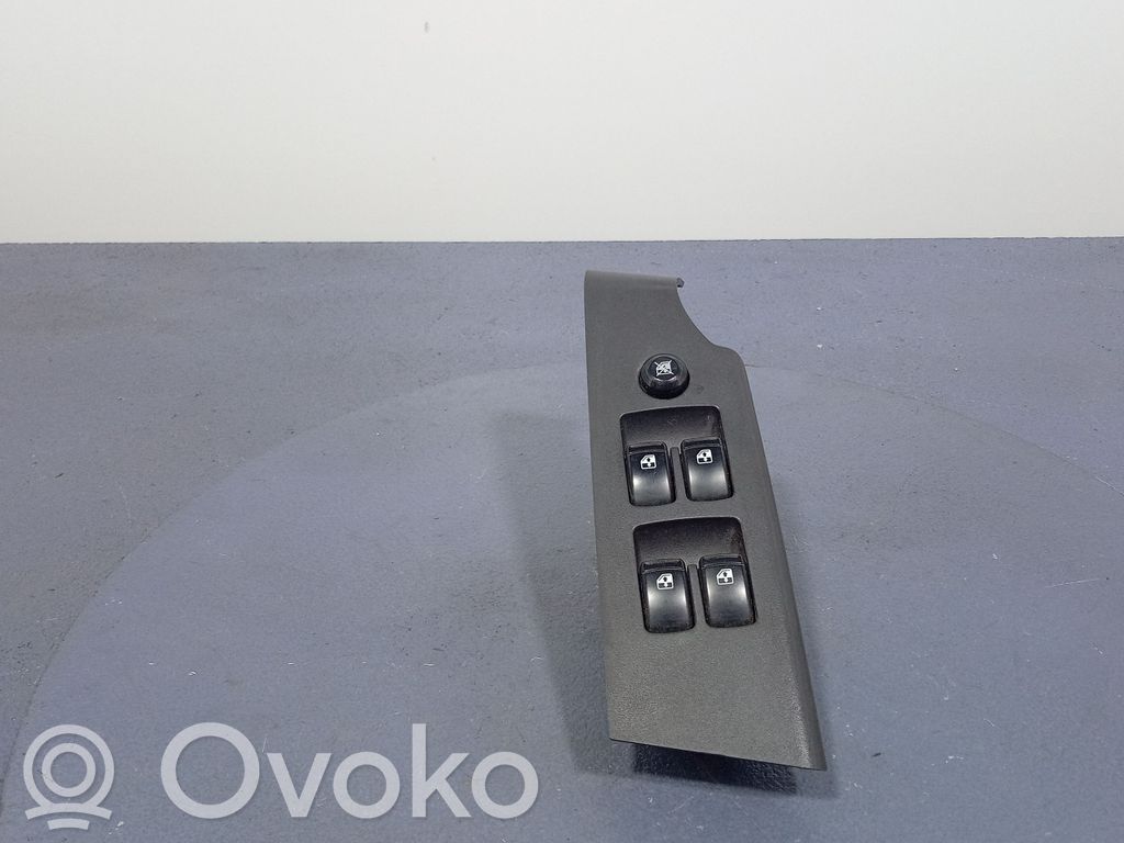 Chevrolet Aveo Interruptor del elevalunas eléctrico 