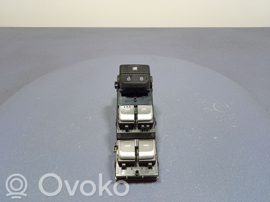 KIA Niro Electric window control switch 