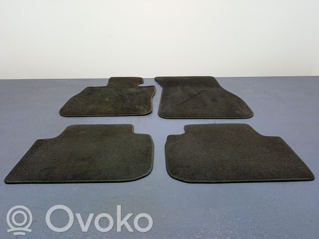 Alpine B3 B4 B5 B6 E90 E91 E92 E93 Wykładzina podłogowa przednia 
