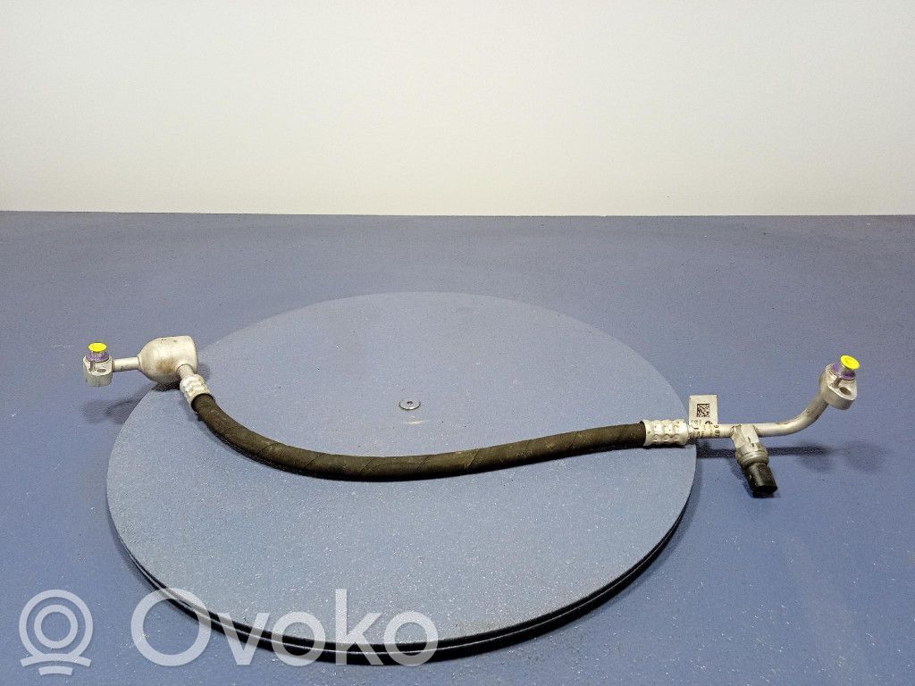 BMW X3 E83 Ilmastointilaitteen putki (A/C) 