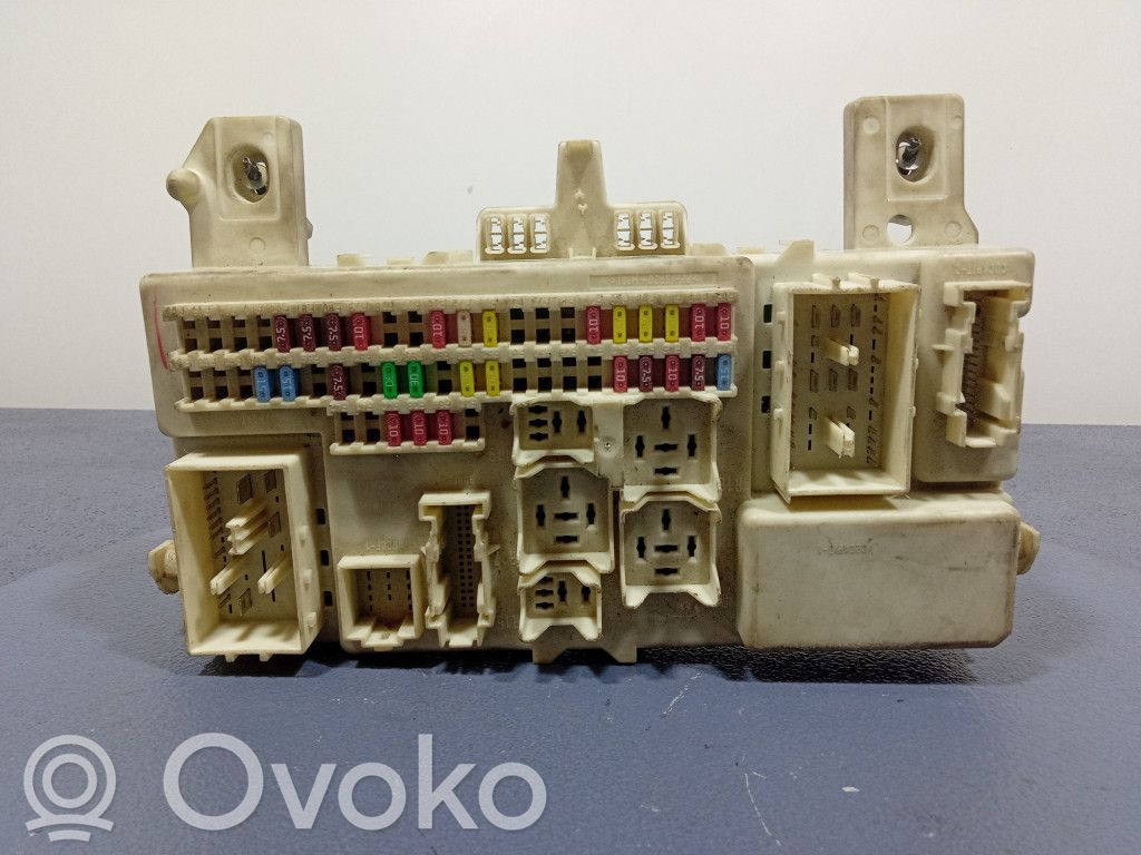 Mazda 3 I Fuse box set 