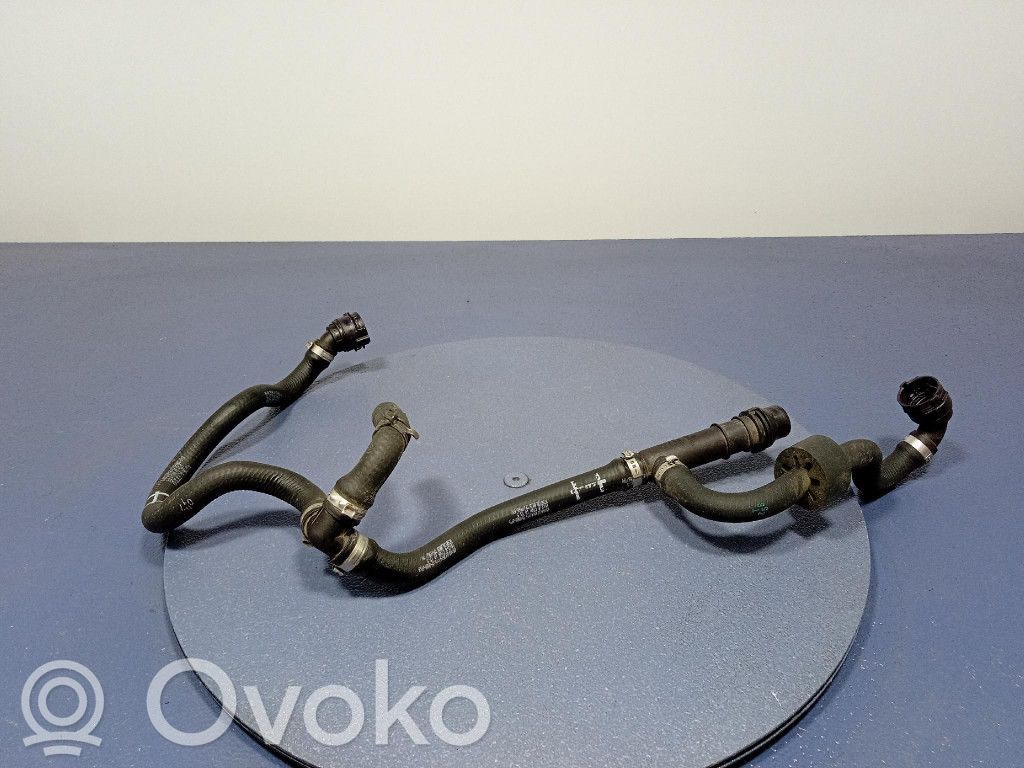 AC 428 Conductă/furtun lichid de răcire motor 