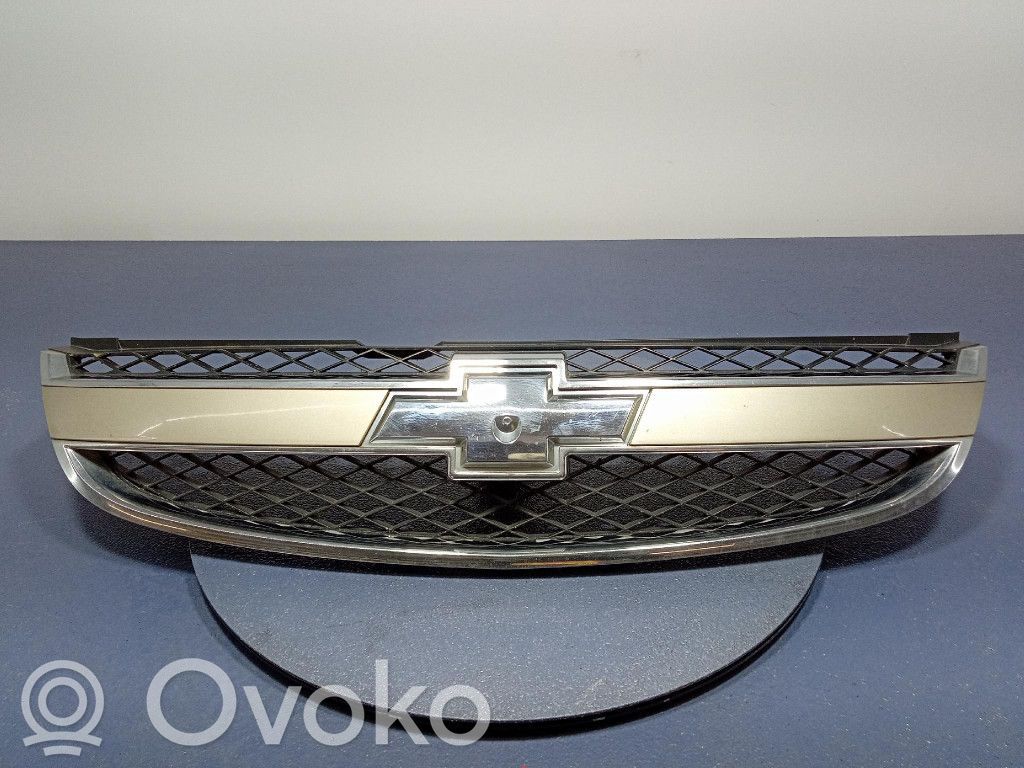 Chevrolet Epica Grilă față 