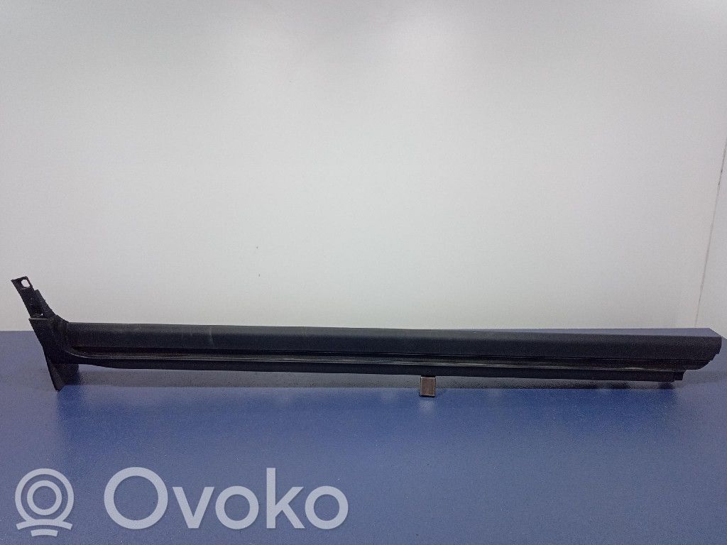 Ford Kuga I Etukynnys (korin osa) 