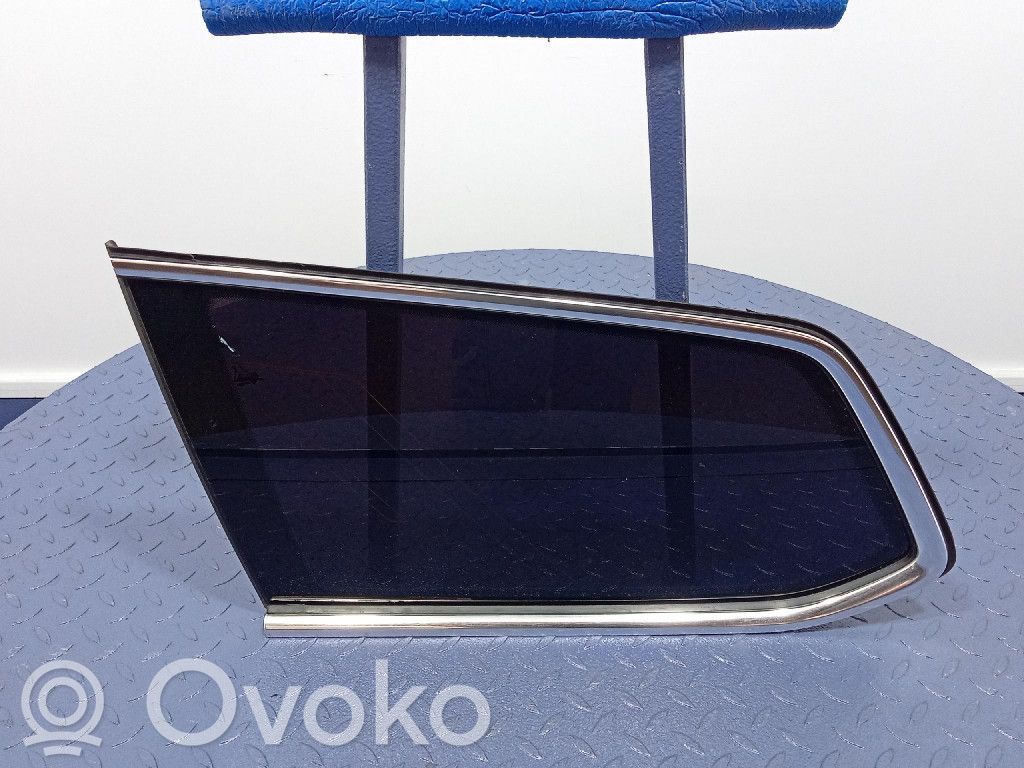 Volkswagen PASSAT CC Szyba karoseryjna tylna 