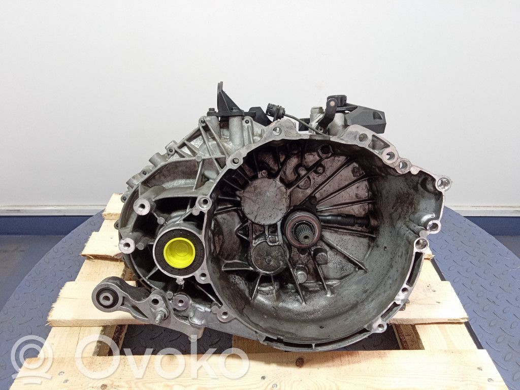 Volvo V40 Boîte de vitesses manuelle à 6 vitesses