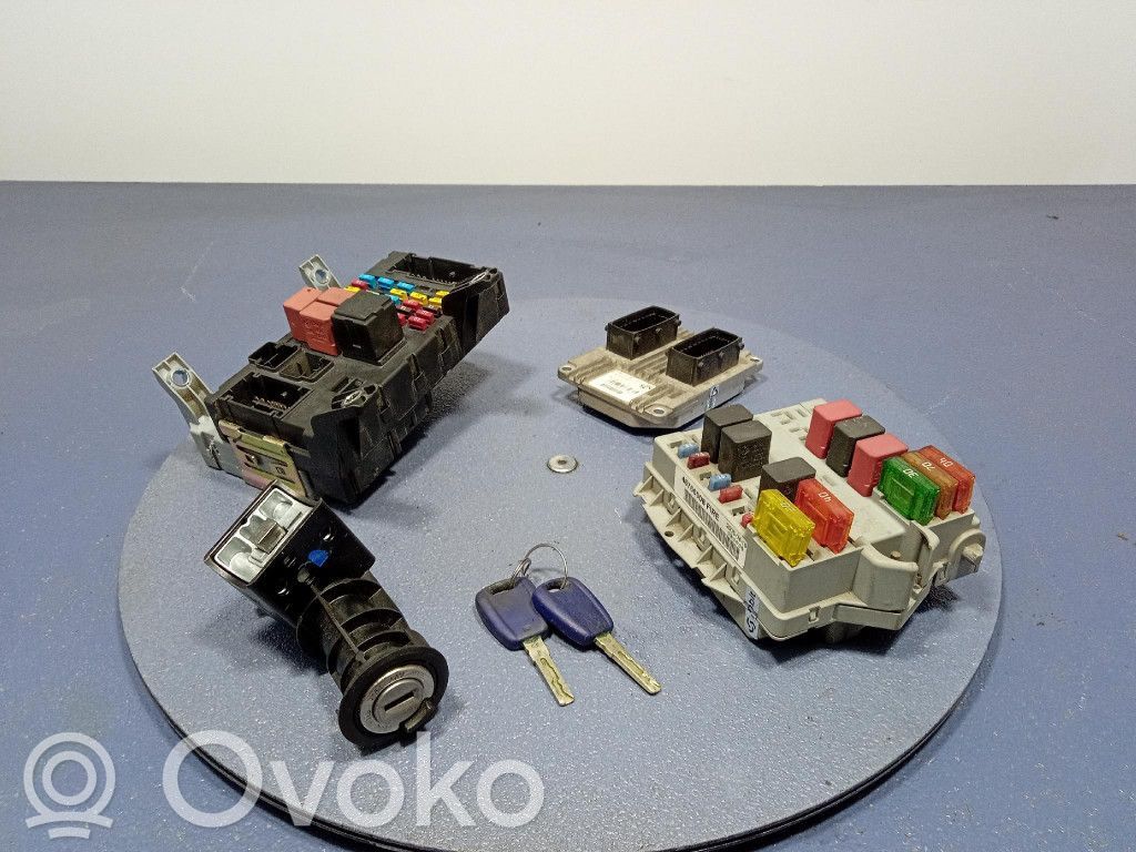Fiat Albea Komputer / Sterownik ECU silnika 