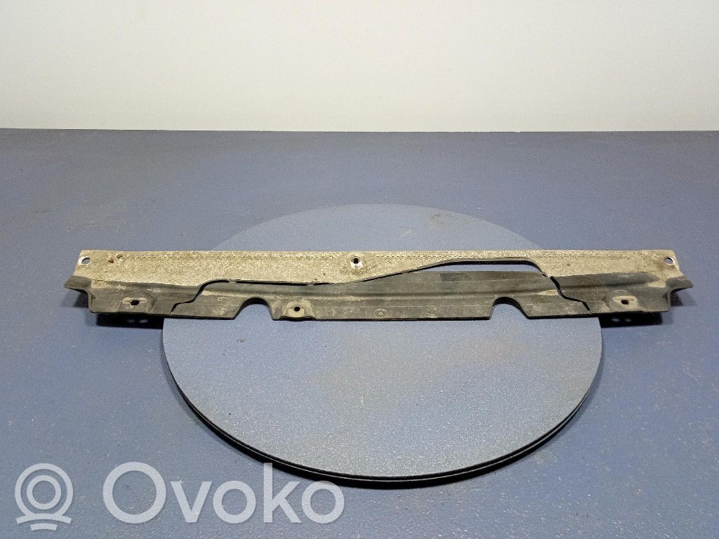Alustan etusuoja välipohja   8093938,8093938