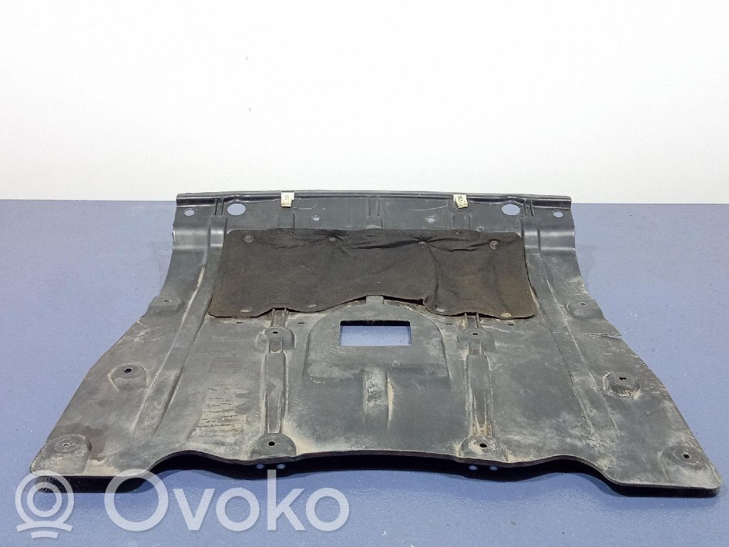 BMW X6 M Front underbody cover/under tray 