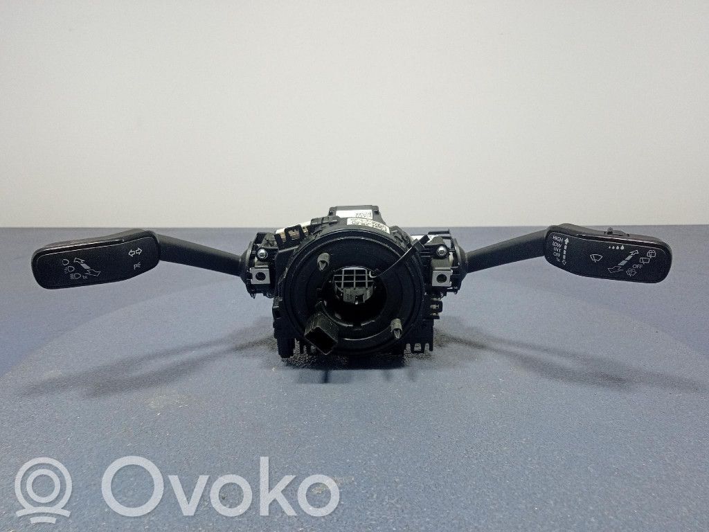 Volkswagen PASSAT CC Alte comutatoare/butoane 