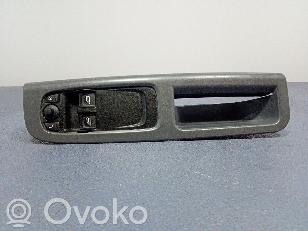Volvo C30 Electric window control switch 