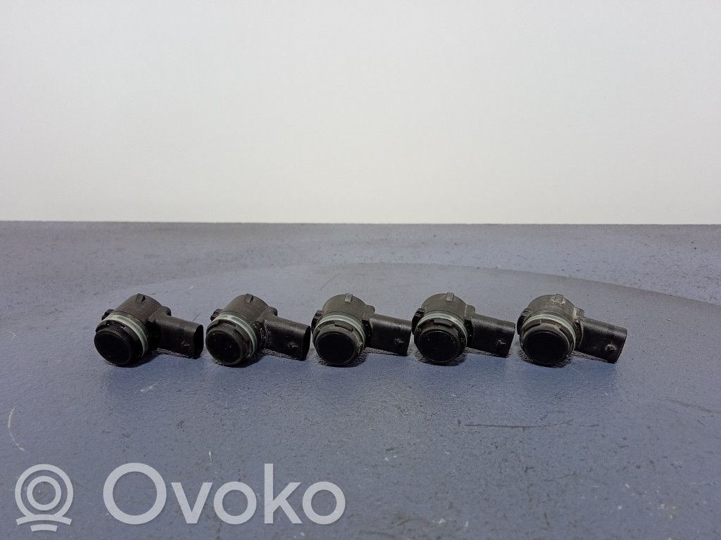 Volkswagen PASSAT B8 Unidad de control/módulo PDC de aparcamiento 