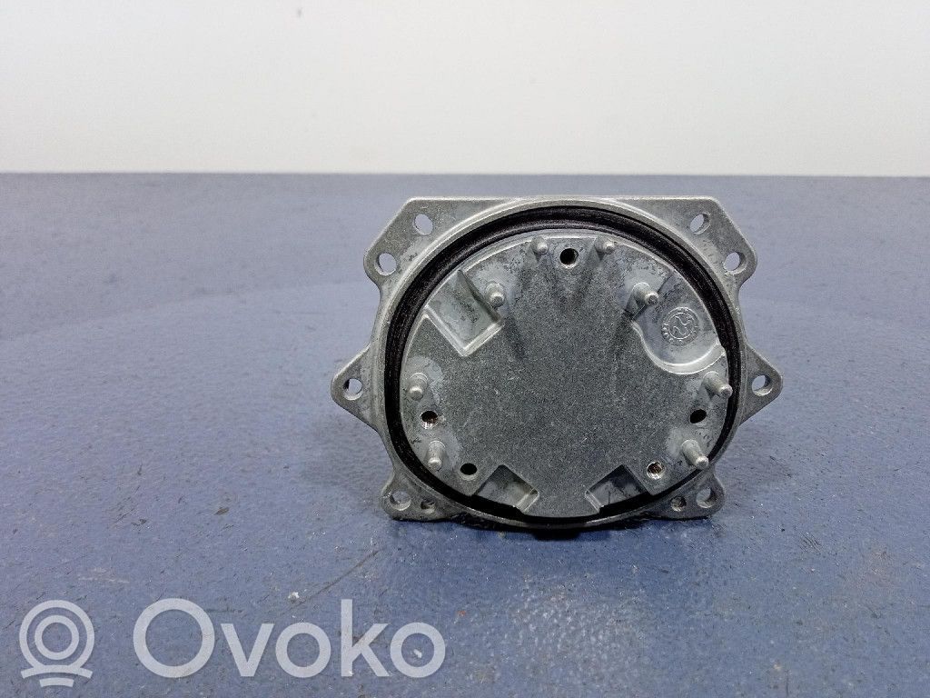 BMW iX3 G08 Voltage converter/converter module 