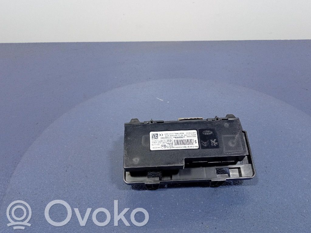 Mercedes-Benz 508 Voice control module 