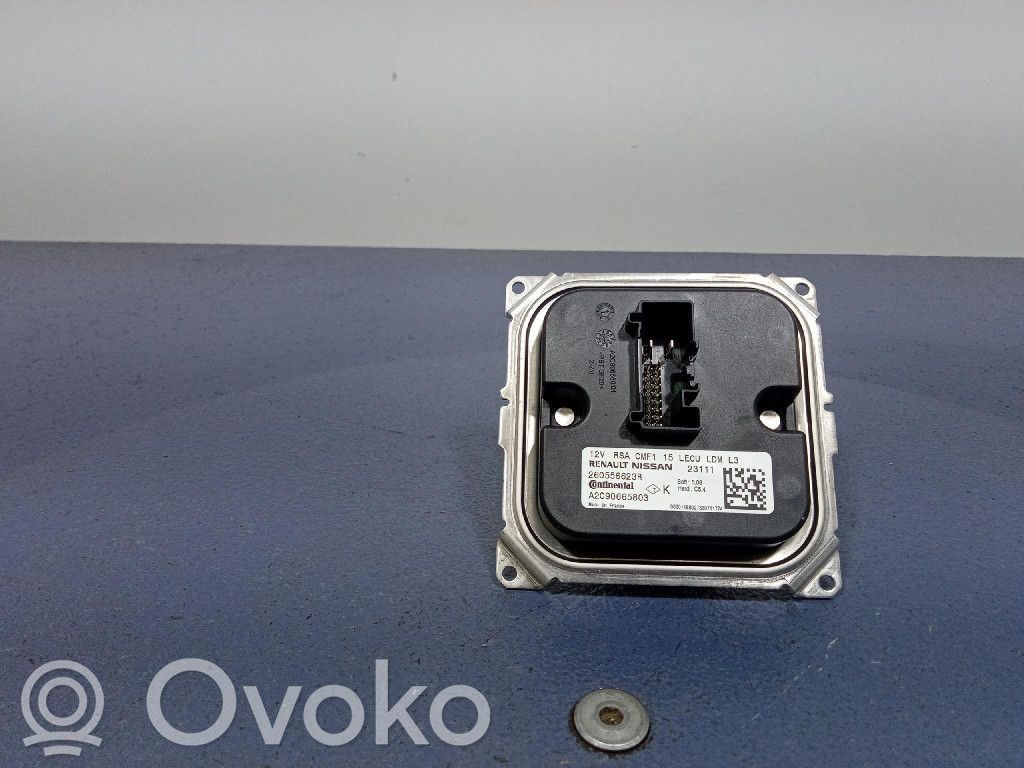 Renault Captur Voltage converter/converter module 