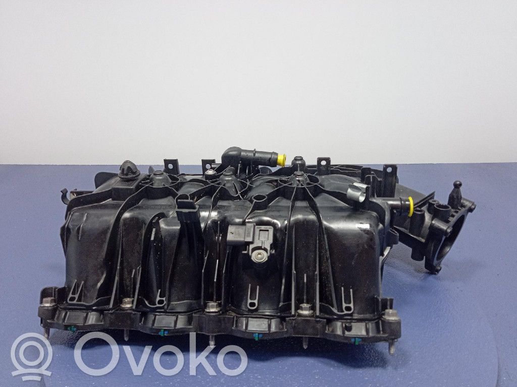 BMW M3 F80 Kolektor ssący 