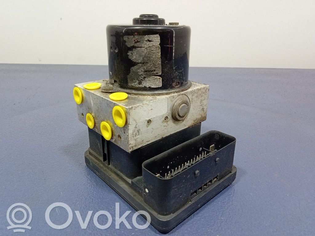 Mazda 323 F ABS bloks 