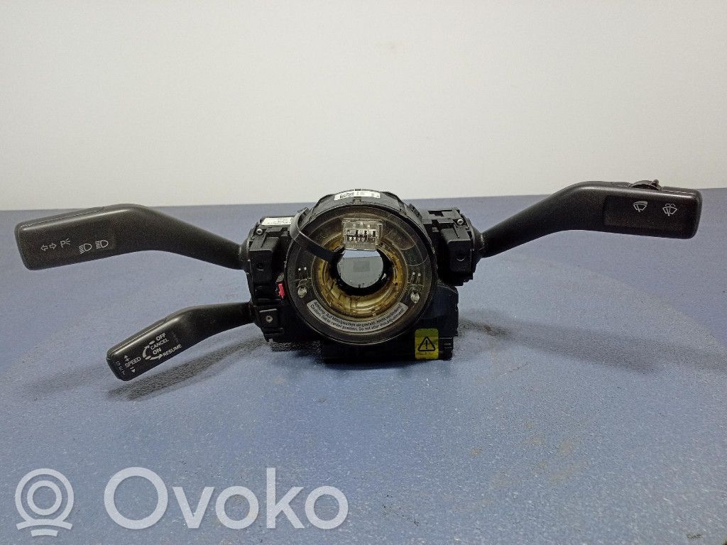 Volkswagen PASSAT B5.5 Alte comutatoare/butoane 