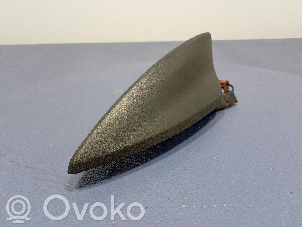 Opel Zafira C Antena aérea GPS 