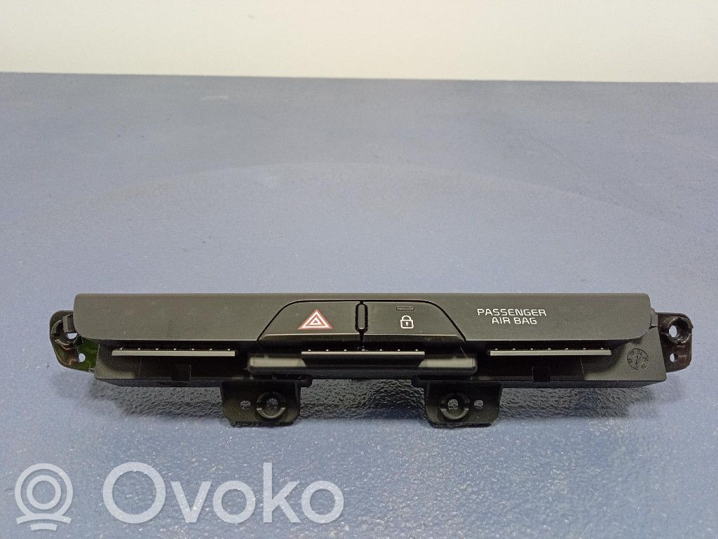 KIA Stonic Przełącznik świateł 