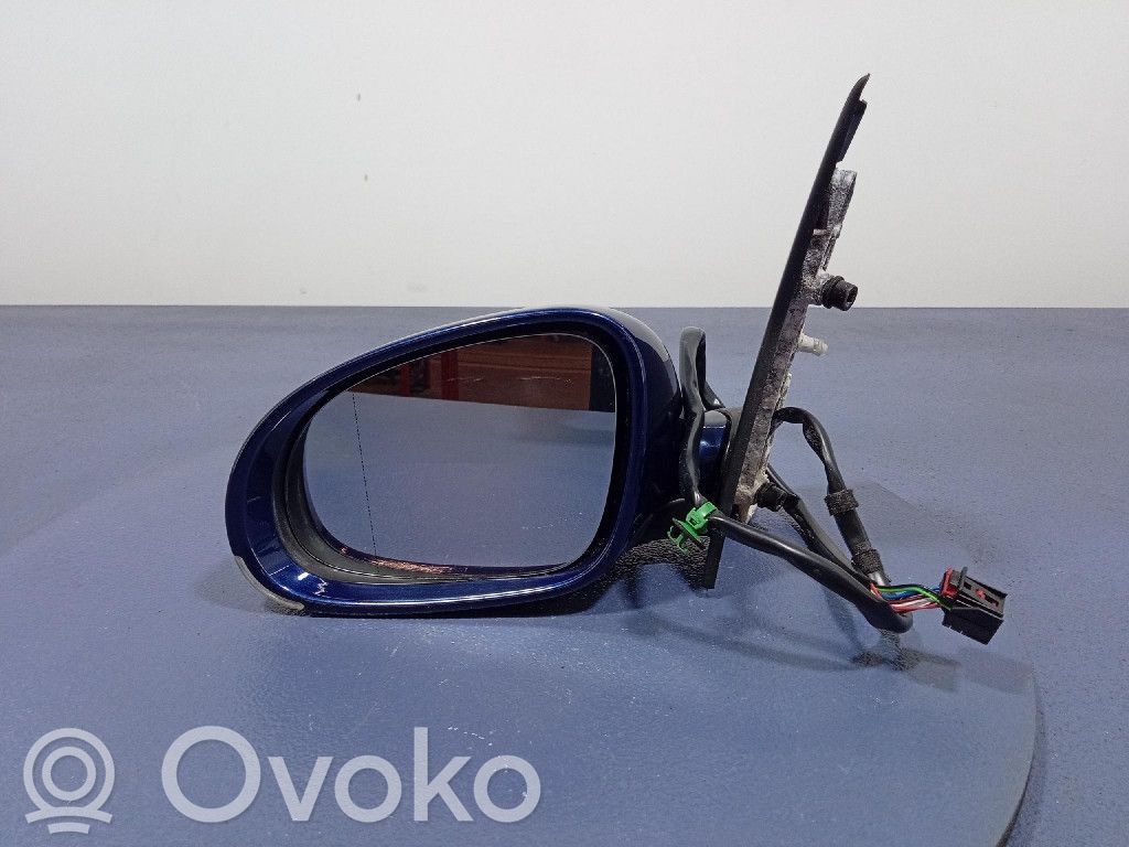 Etuoven sähköinen sivupeili