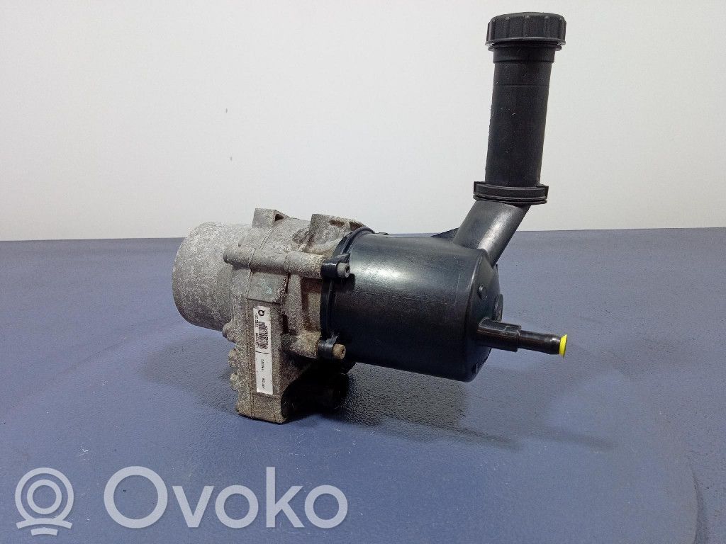 Citroen C4 Grand Picasso Power steering pump 