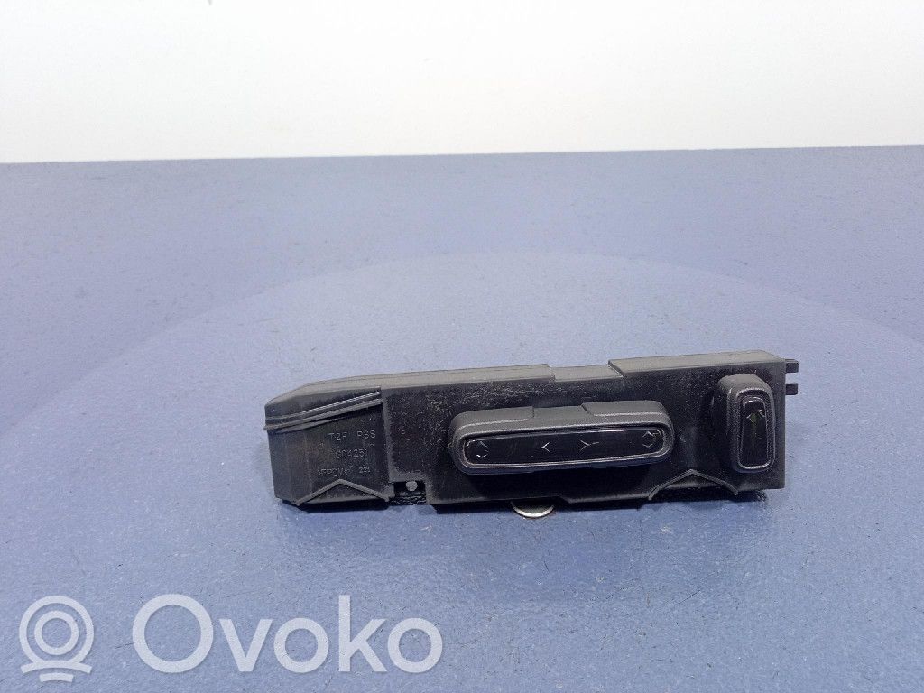 Interruptor de calefacción del asiento   T2FPSSM50154,T2FPSSM50154