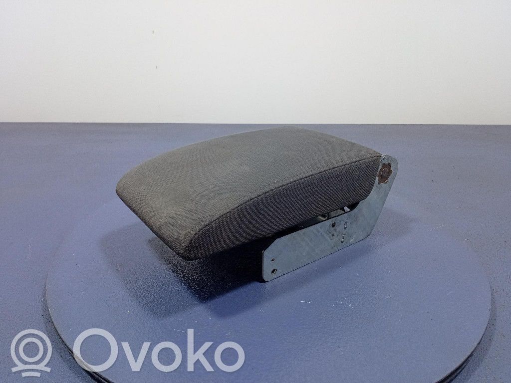 Volkswagen Golf Plus Armrest 