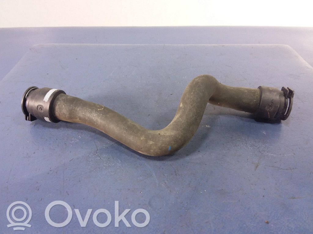 Engine coolant pipe/hose