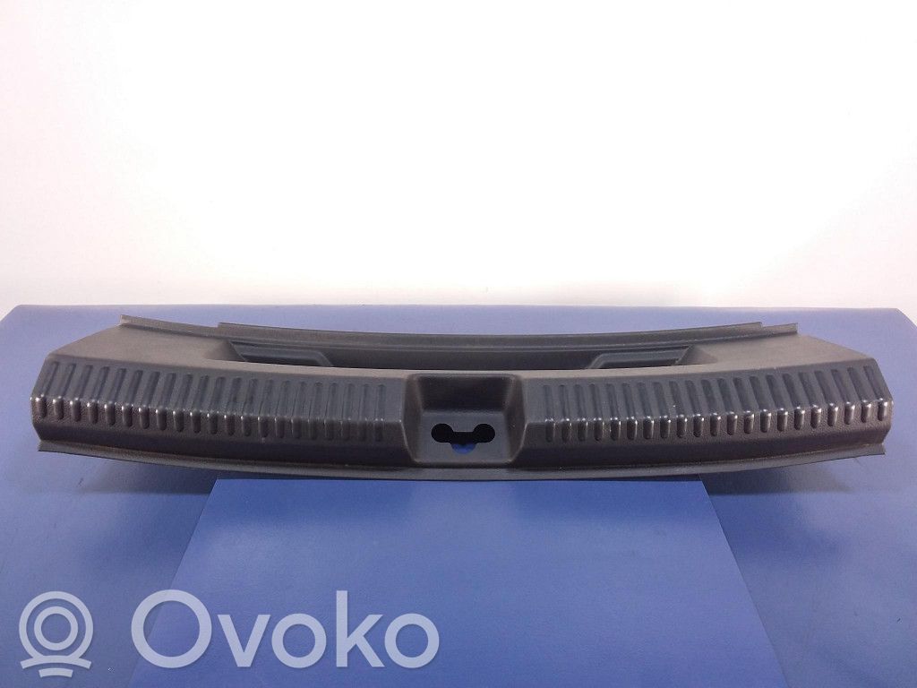 Volkswagen Cross Polo Osłona / Listwa podsufitki bagażnika 