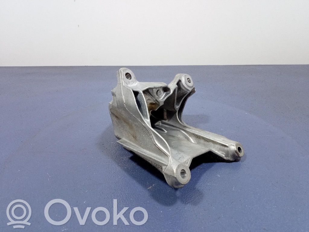 Engine mount vacuum valve   4M0199307BN,4M0199307BN