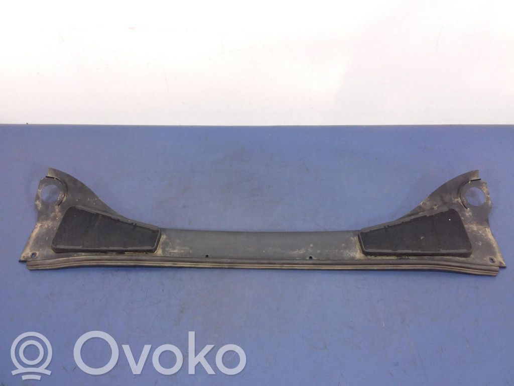 Ford Focus Pyyhinkoneiston lista 