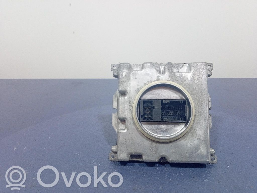 Opel Insignia A Voltage converter/converter module 