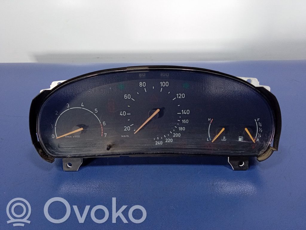 Saab 9-5 Speedometer (instrument cluster) 