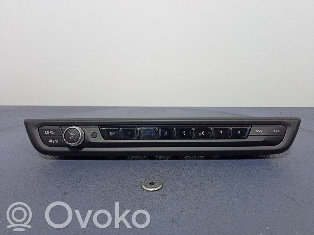 BMW 1 F40 Head unit multimedia control 