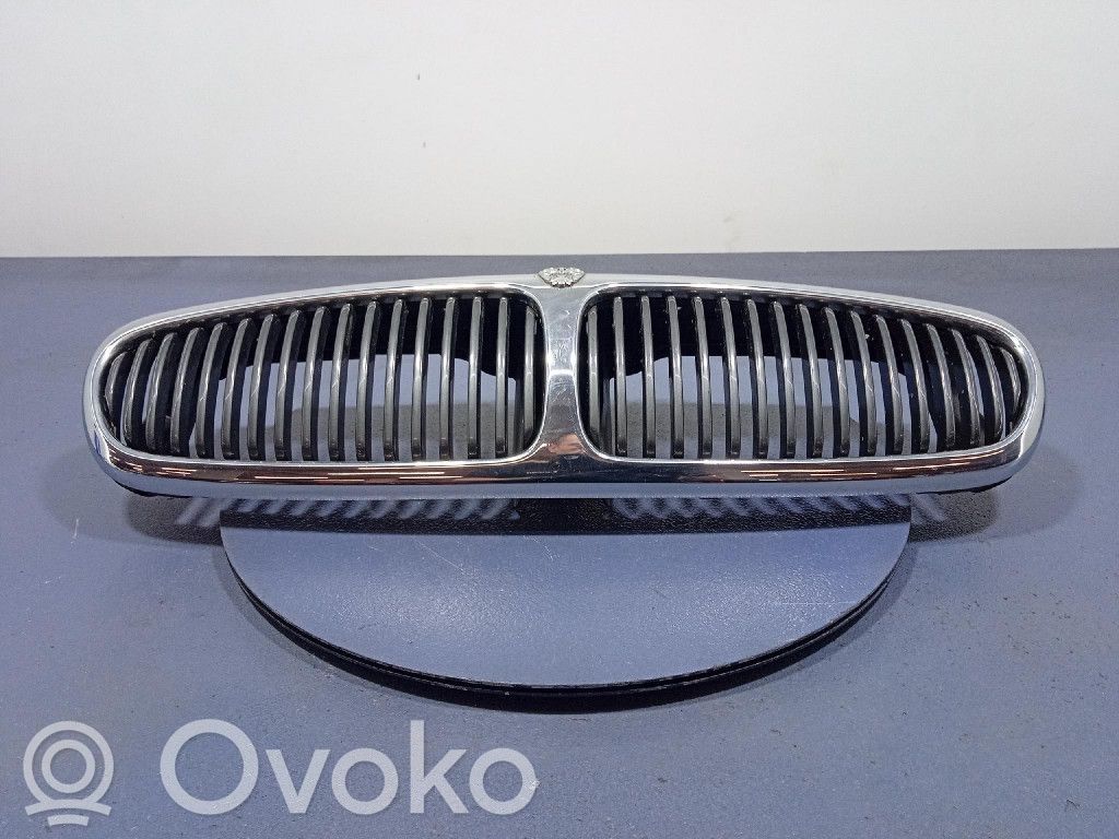 Jaguar X-Type Front grill 