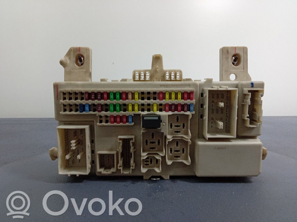 Mazda 3 I Fuse box set 