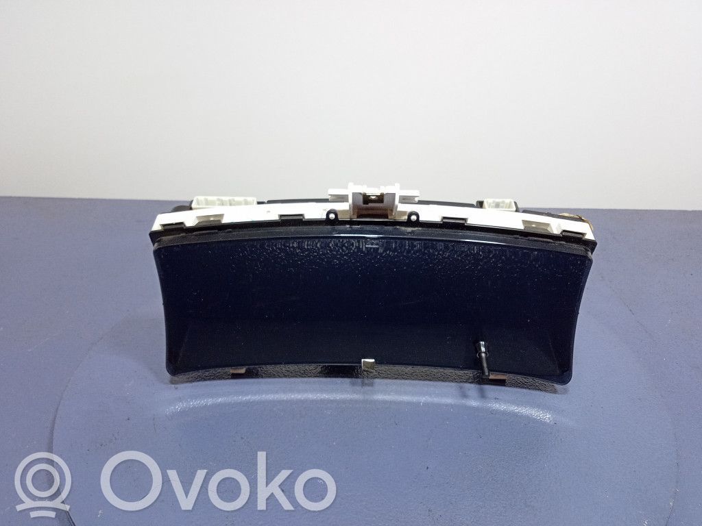 Toyota Corolla E120 E130 Speedometer (instrument cluster) 