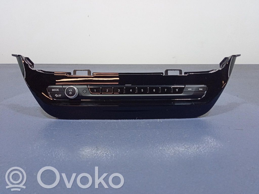BMW X4 F26 Head unit multimedia control 