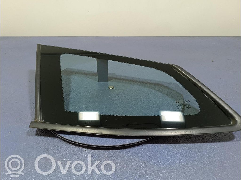 Opel Insignia B Vidrio lateral trasero