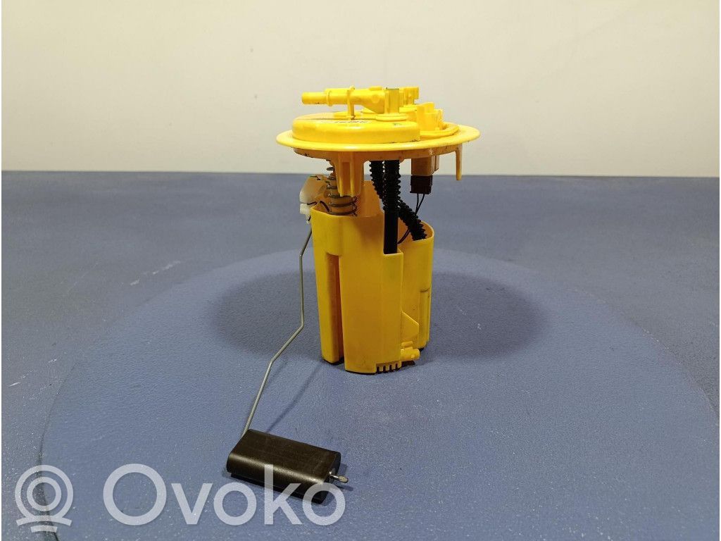 Peugeot 3008 I Pompe à carburant 