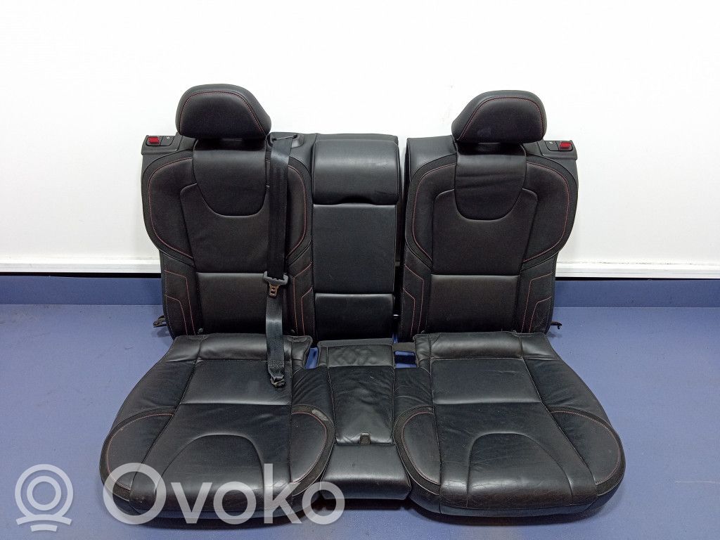 Volvo V40 Al doilea rând de scaune 