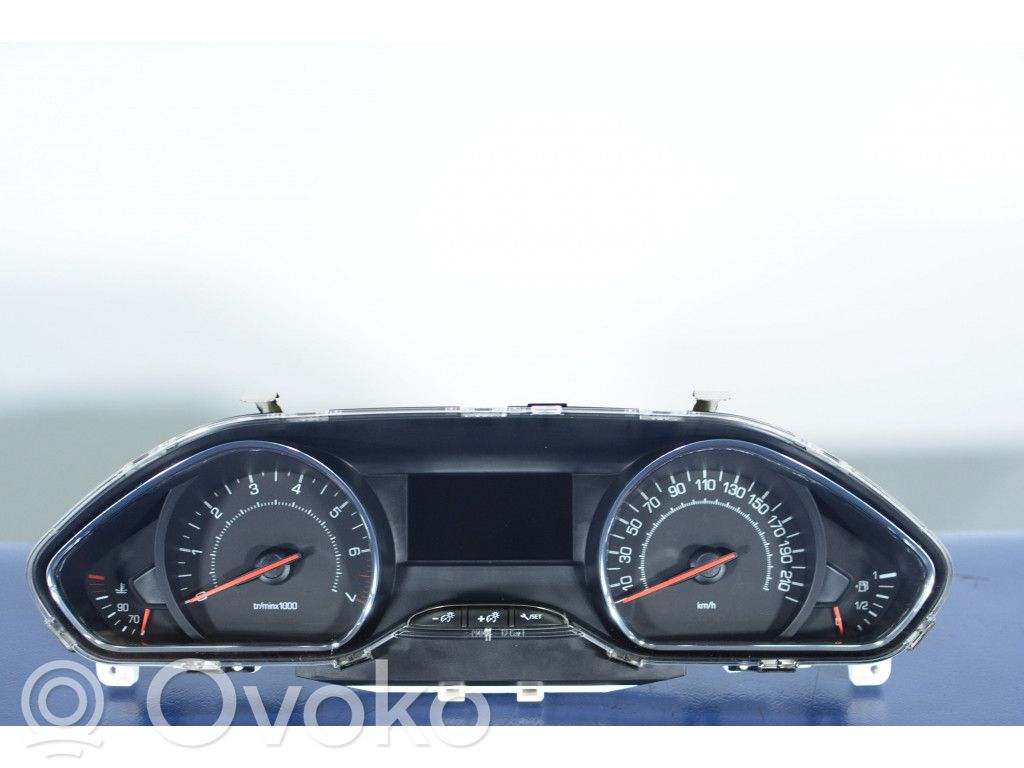 Peugeot 208 I Licznik / Prędkościomierz
