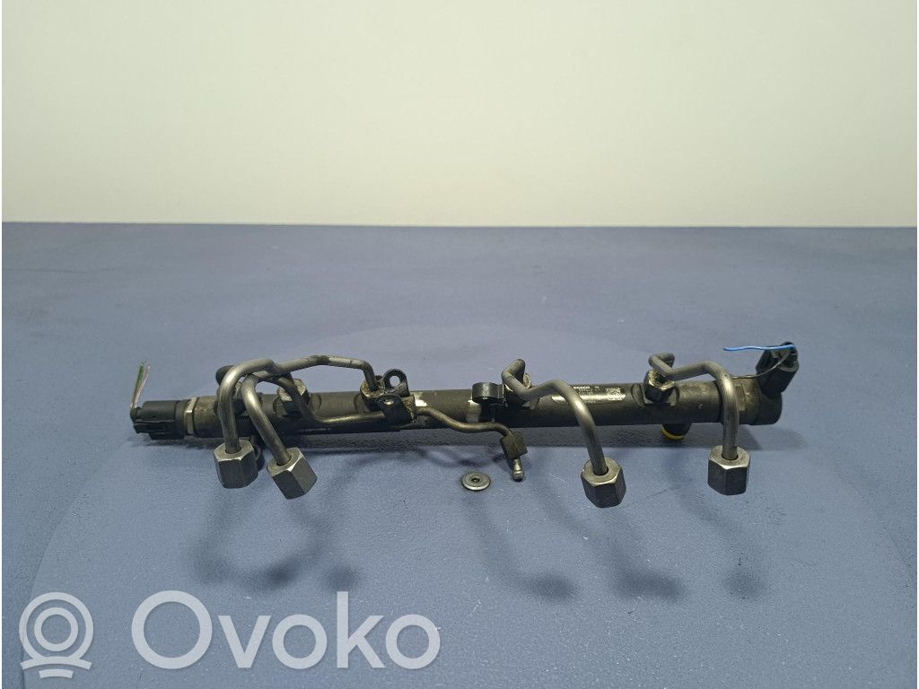 Mercedes-Benz Vito Viano W639 Listwa wtryskowa 